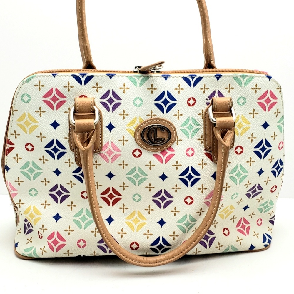 CL America purse